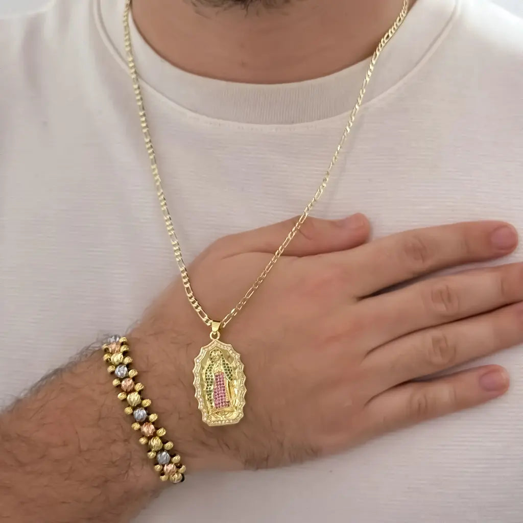 Conjunto De Caballero Con Cadena De Tejido Cartier, Dije De La Virgen De Guadalupe Y Manilla Tres Oros De Tres Carriles