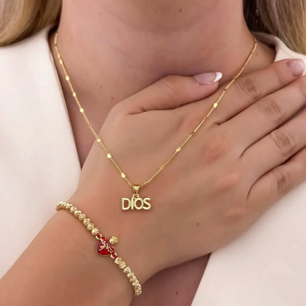 Conjunto De Dama Con Cadena De Tejido Cubana Con Corazones, Dije De DIOS Y Manilla Italiana Con Herraje Del Sagrado Corazón