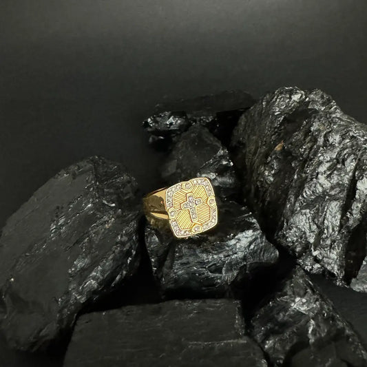 Anillo De Caballero De Cruz Cristal