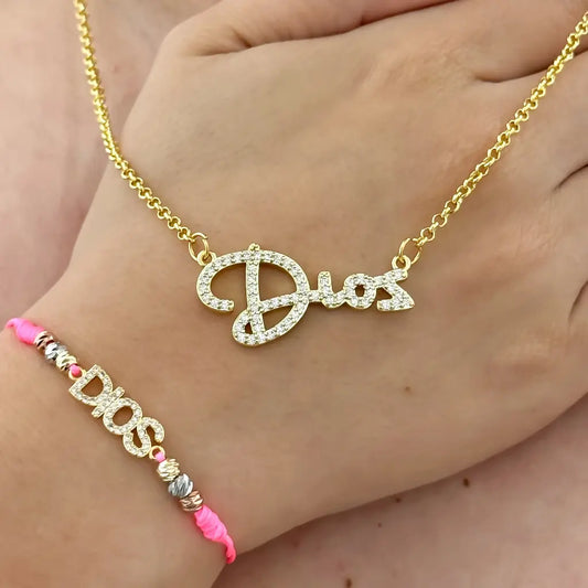 Conjunto De Dama Con Cadena De Tejido Aros Con Herraje Y Manilla De Dios