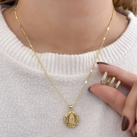 Conjunto De Dama Con Cadena De Tejido Cubana Con Destellos, Juego De Candongas Y Dije De La Virgen De Guadalupe